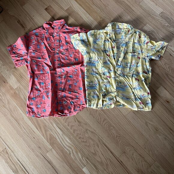Lot Of 2 Mens Hawaiian Shirts Short Sleeve Floral Tropical Button Front Medium - Picture 1 of 9